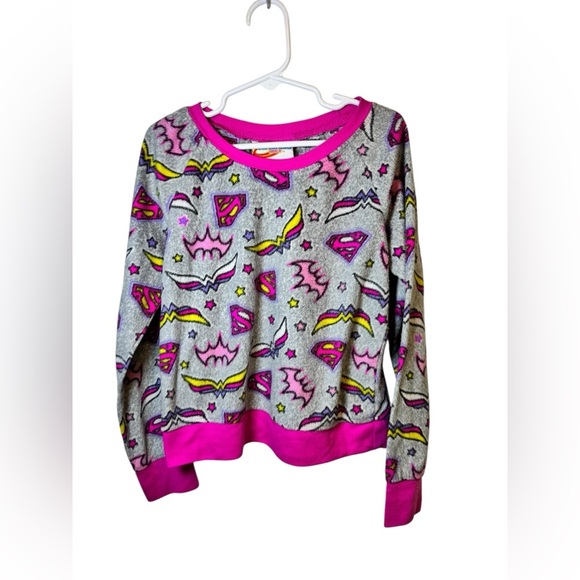 💥Pink and Gray Kids Graphic Superhero Sweatshirt size Medium - Picture 1 of 3